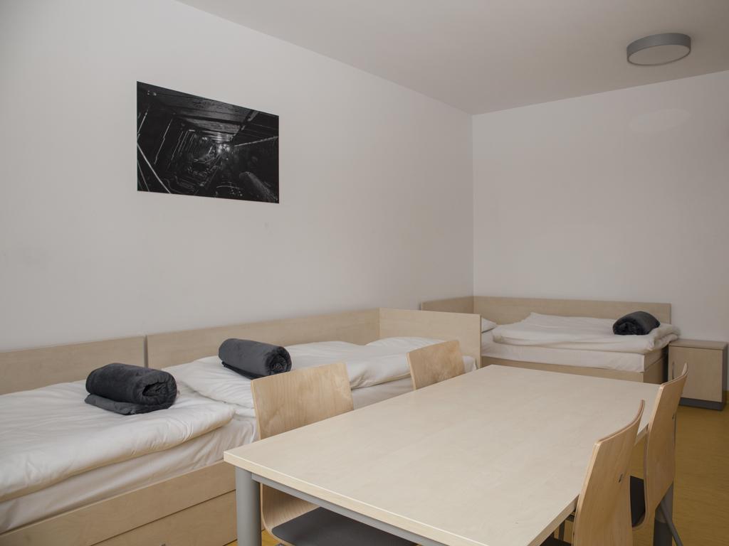 Hostel Guido Zabrze Oda fotoğraf